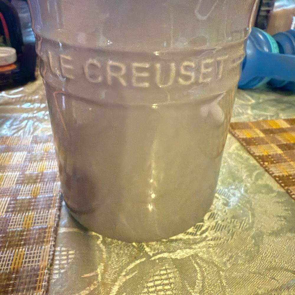 Le Creuset Gray Utensil Crock NWT
